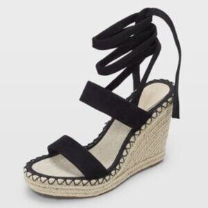 NWOT Club Monaco Leather Wedges